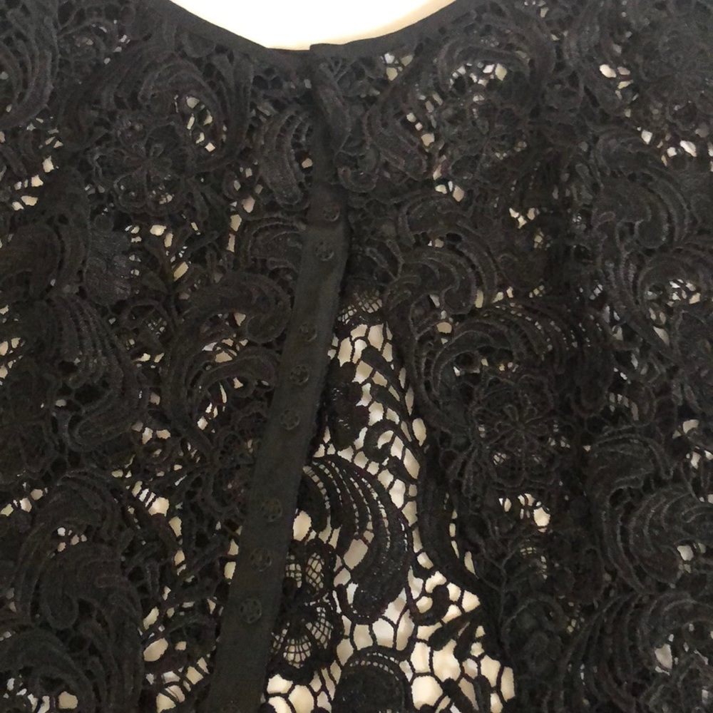 Lace top - Picture 3 of 5
